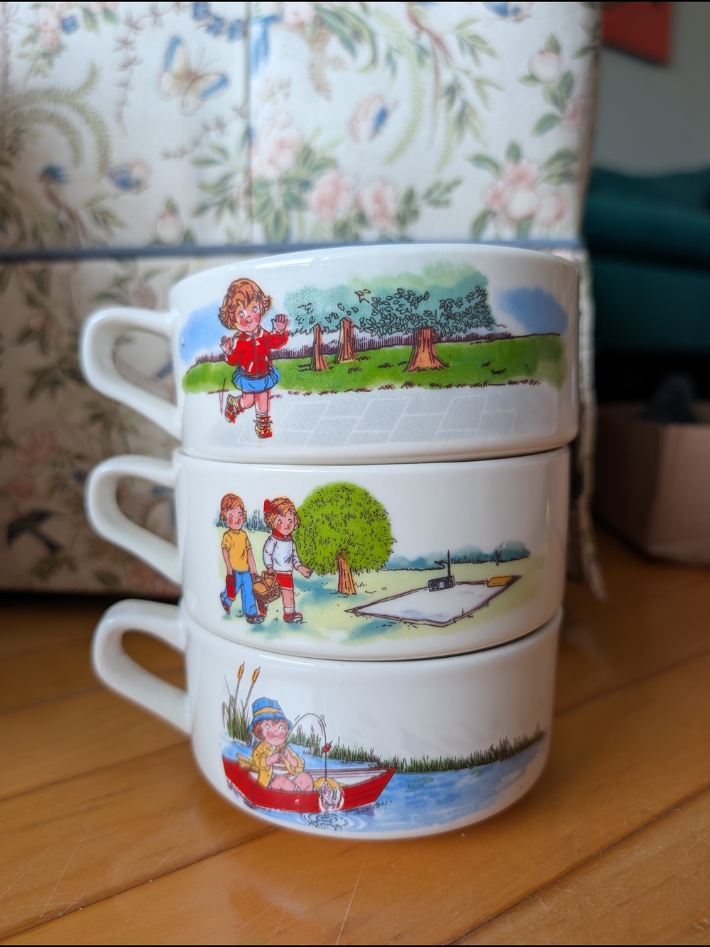 Vtg Campbell's Soup Mugs